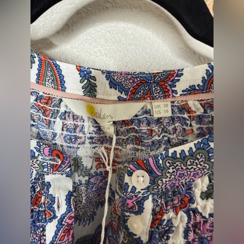 NWT Boden Ivory, Paisley Bud Smocked Short Sleeve Blouse Sz 14 - Picture 7 of 10